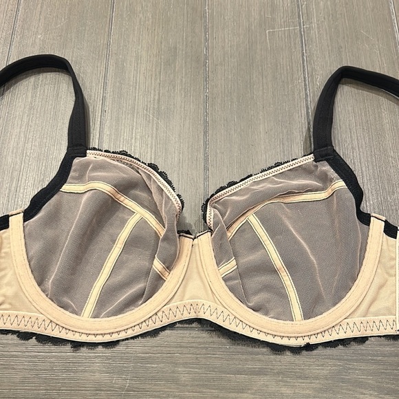 Cacique Unlined Full Coverage - Picture 7 of 9